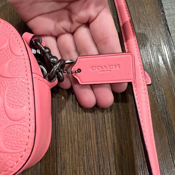 Mini Serena Crossbody In Signature Leather - Picture 6 of 11